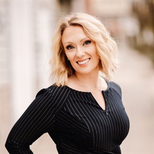 Kelli Yeakel